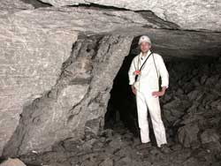 Rock in-situ in the caving area of the underground depot of the Federal Armed Forces at Neckarzimmern